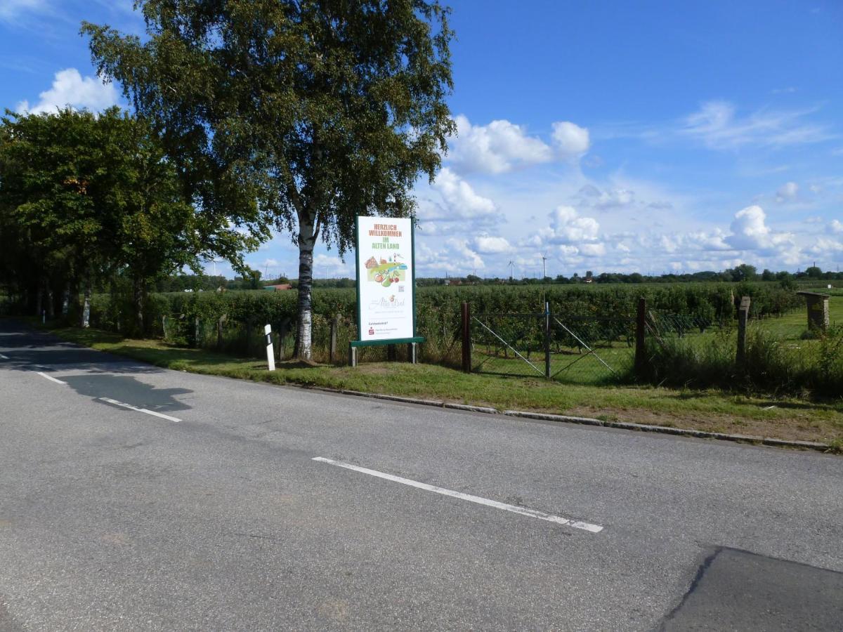 Fewo Im Alten Land Hamburg Exterior foto
